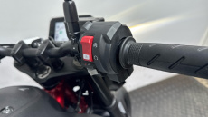 Honda CB750 Hornet (25MY)